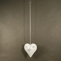 Kovový svícen srdce