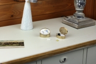 Krabička na léky s motýlem