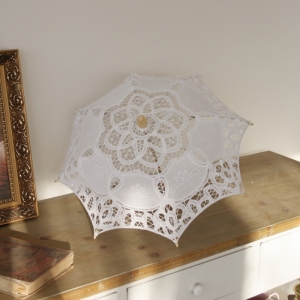 Krajkovaný slunečník bílý 45cm