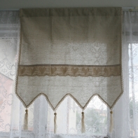 Krátká vintage záclona do kuchyně srdce 60x60cm