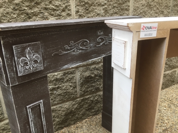 Krbová římsa krémová s patinou 66x63x14cm