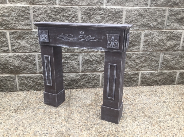 Krbová římsa s hnědou patinou 66x63x14cm