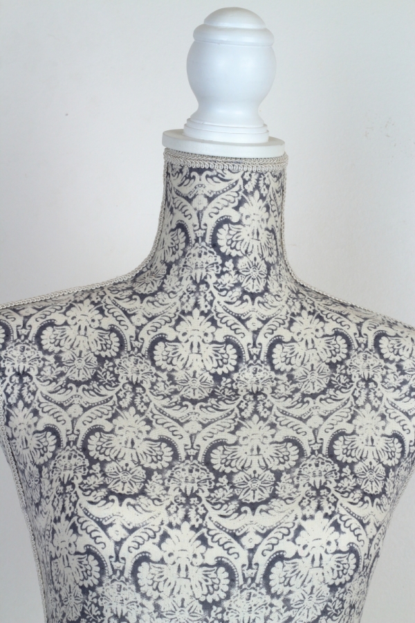 Krejčovská panna zámecký vzor 167cm