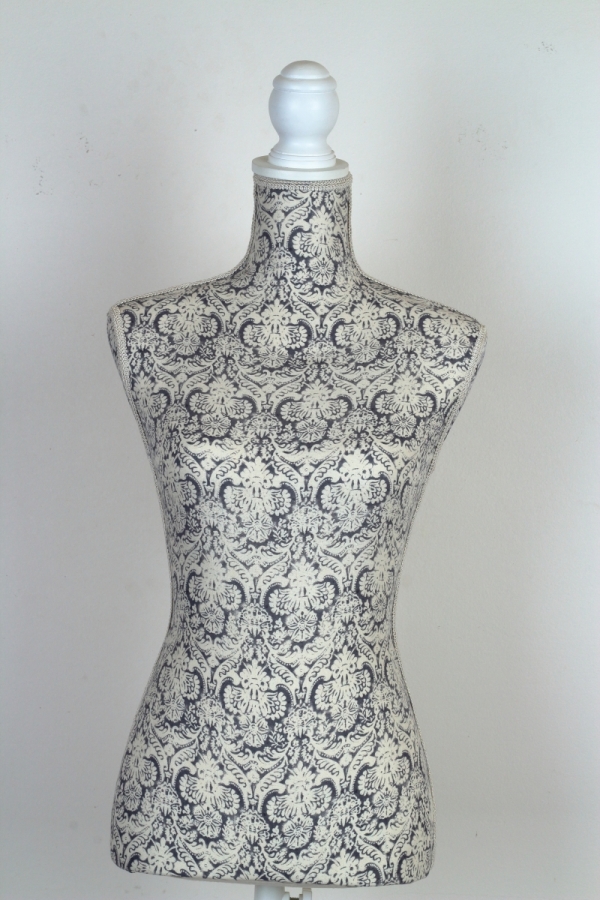 Krejčovská panna zámecký vzor 167cm