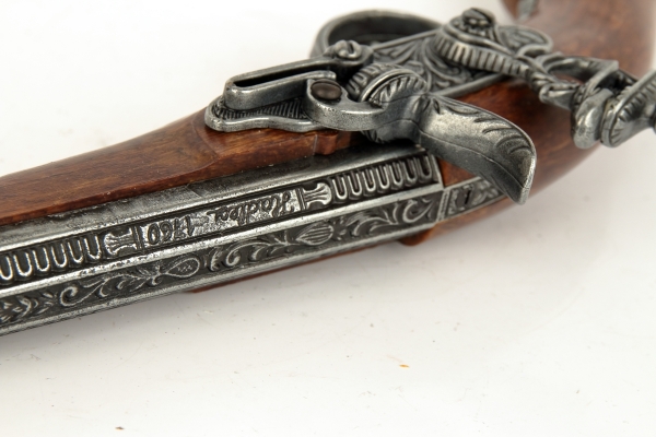 Křesadlová pistole 38 cm