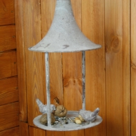 Krmítko pro ptáčky kovové 37cm