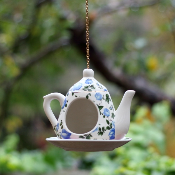 Krmítko pro ptáky konvička modrá