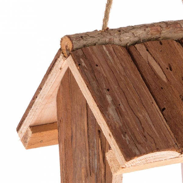 Krmítko pro ptáky se zásobníkem