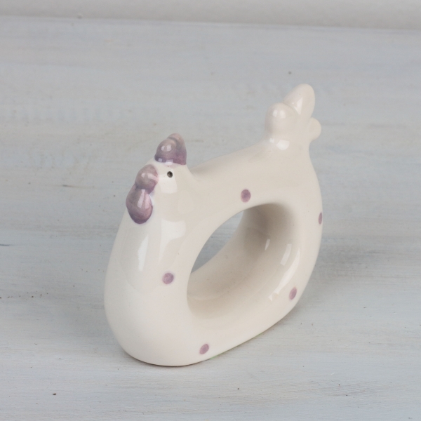 Kroužek na ubrousky slepička bílá 8,5x7cm