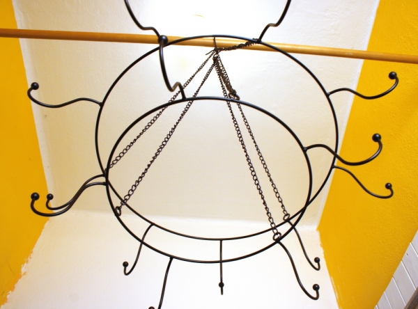 Kuchyňský závěsný kruh / sušička s háčky 40cm