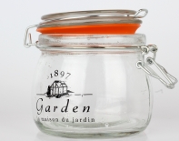 Kulatá zavařovací sklenice s klipem černý text 12,9x10,4x11cm