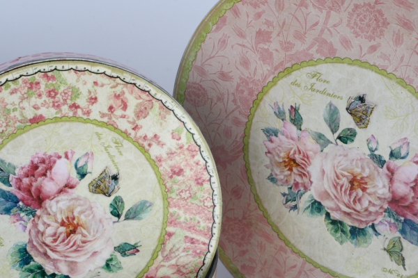 Kulaté vintage dózy 18/15/12cm