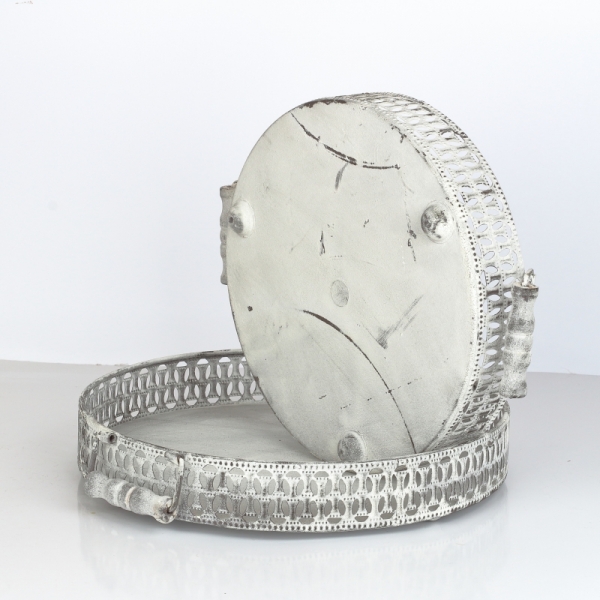 Kulatý podnos kovový bílý 28x28x6cm