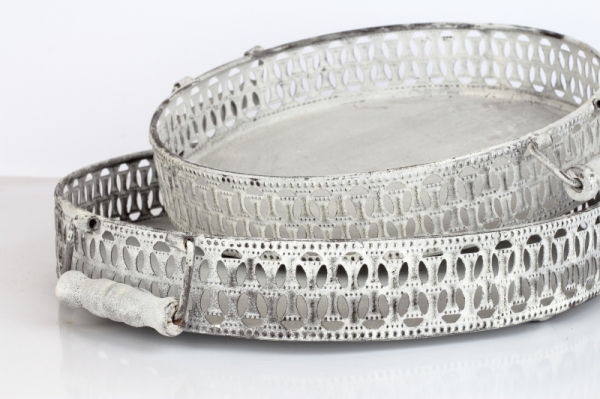 Kulatý podnos kovový bílý 28x28x6cm