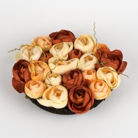 Květina v podstavci