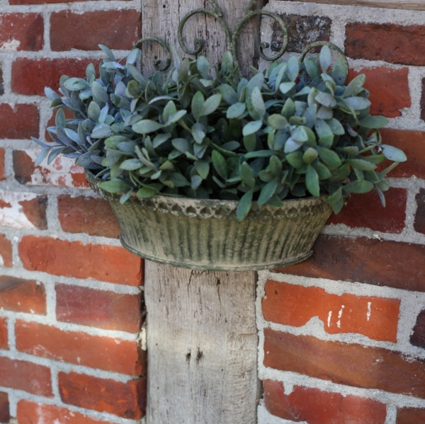 Květináč na stěnu se zelenou patinou 35x29x20cm kov