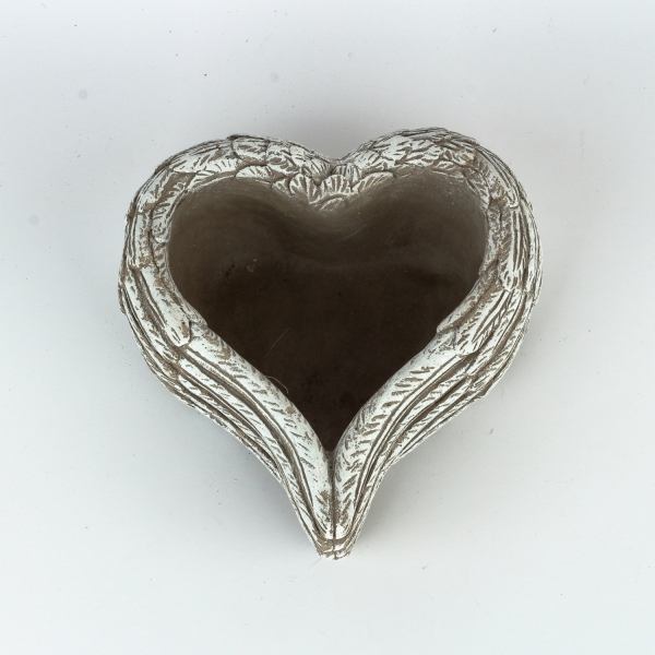 Květináč z betonu srdce