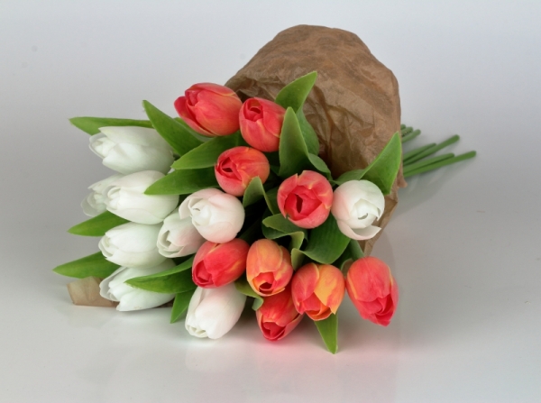 Kytice umělých tulipánů bílé/žluto-červené 17ks 