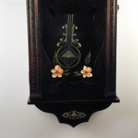 Kyvadlové hodiny nástěnné dřevěné