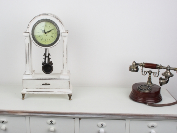 Kyvadlové hodiny stolní - vyřazeno