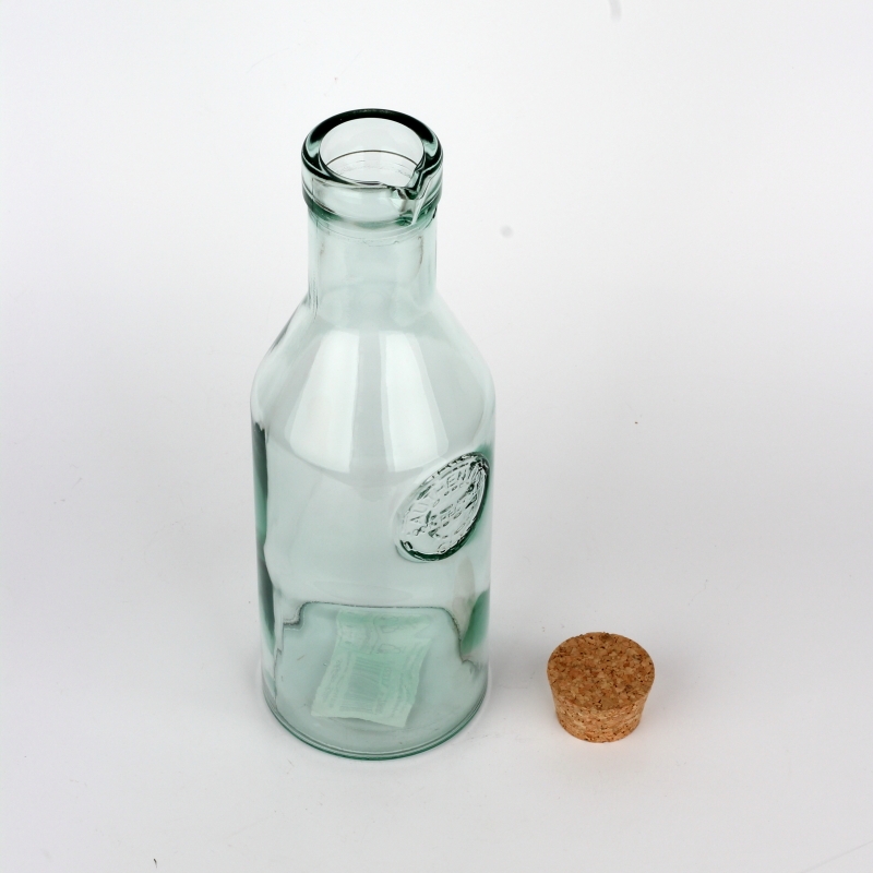 Láhev s výlevkou a víčkem AUTHENTIC 1l