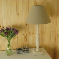 Lampa dřevěná 69cm