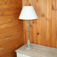 Lampa stolní kovová bílá 75cm