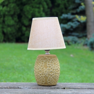 Lampička do zásuvky žlutá