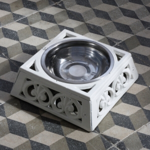 Litinová miska pro psa bílý smalt 17x17cm