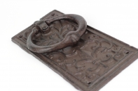 Litinové klepadlo na dveře 19x9cm