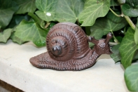 Litinové zvířátko na zahradu - šnek 11,7x5,4x11cm
