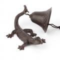 Litinový nástěnný zvonek ještěrka 22cm