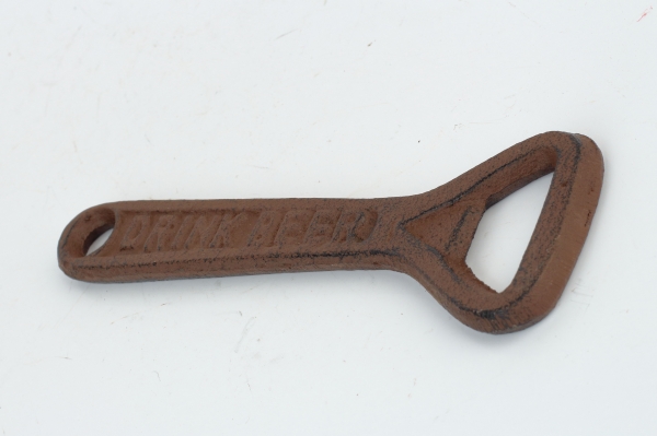 Litinový retro otvírák na pivo DRINK BEER