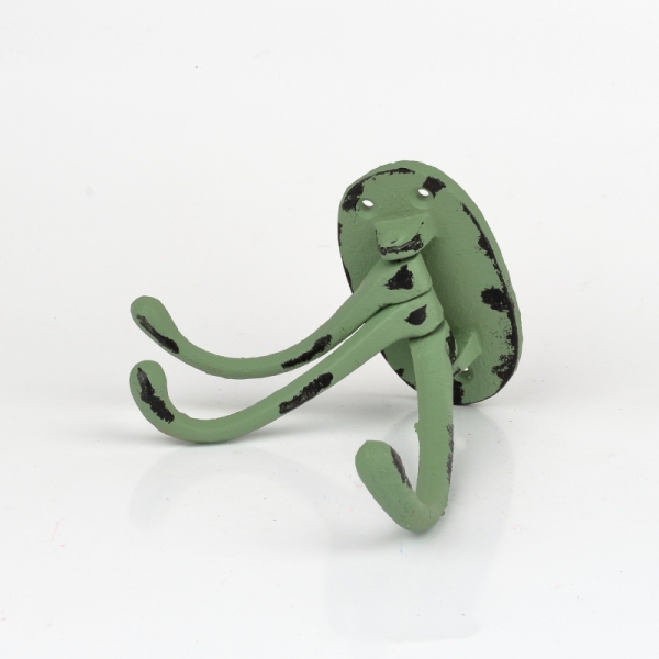 Litinový retro věšák na ručníky trojháček zelený