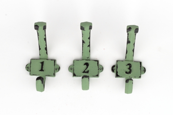 Litinový retro věšák na stěnu s číslem 1 zelený