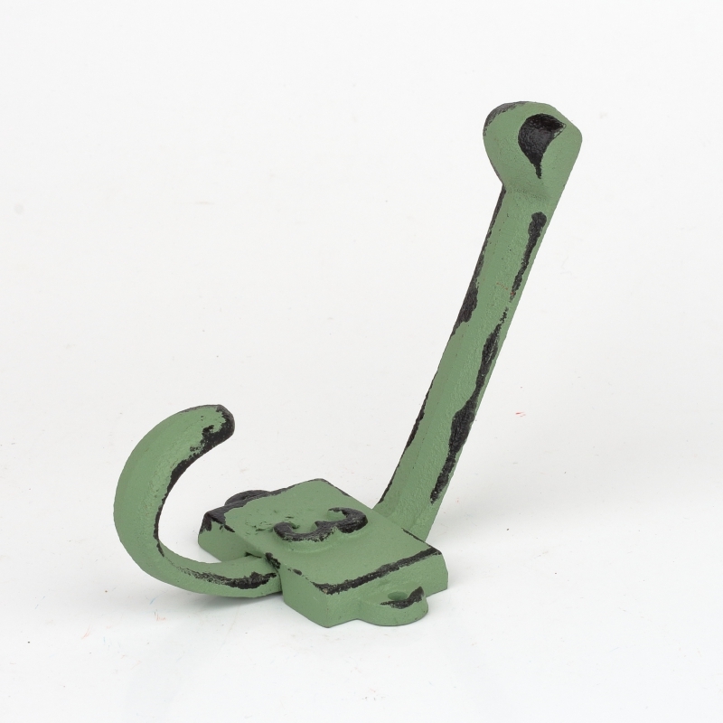 Litinový retro věšák na stěnu s číslem 3 zelený