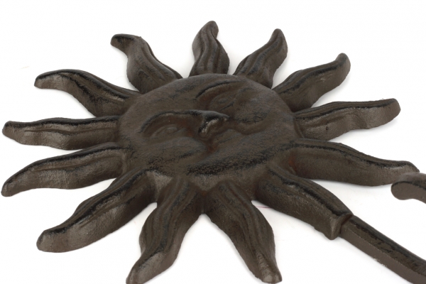 Litinový věšák slunce 25x20cm