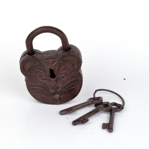 Litinový zámek hnědá myš