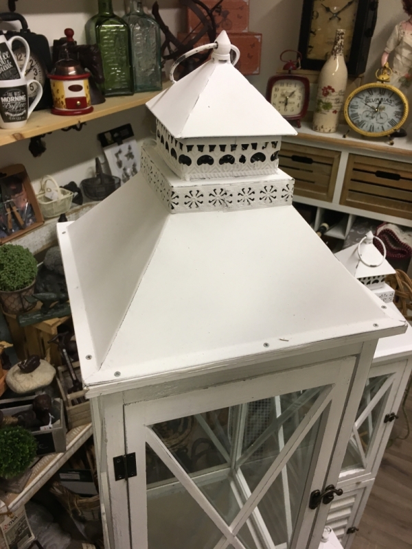 Lucerna dřevěná bílá 28x28x150cm