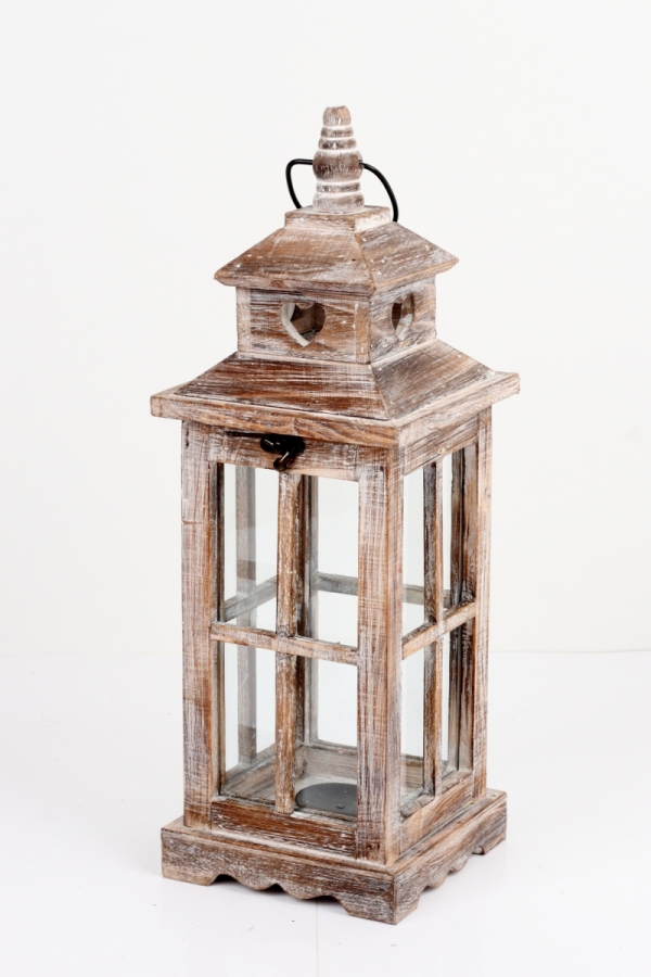 Lucerna dřevěná hnědá se srdcem 38cm