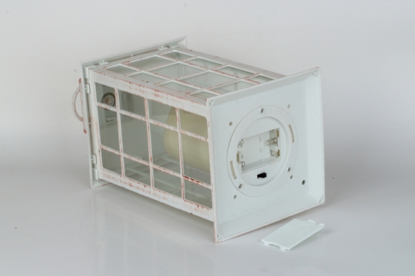 Lucerna s LED světlem na baterie bílá