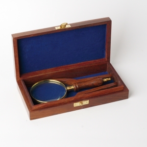 Lupa ve dřevěném pouzdru 15cm