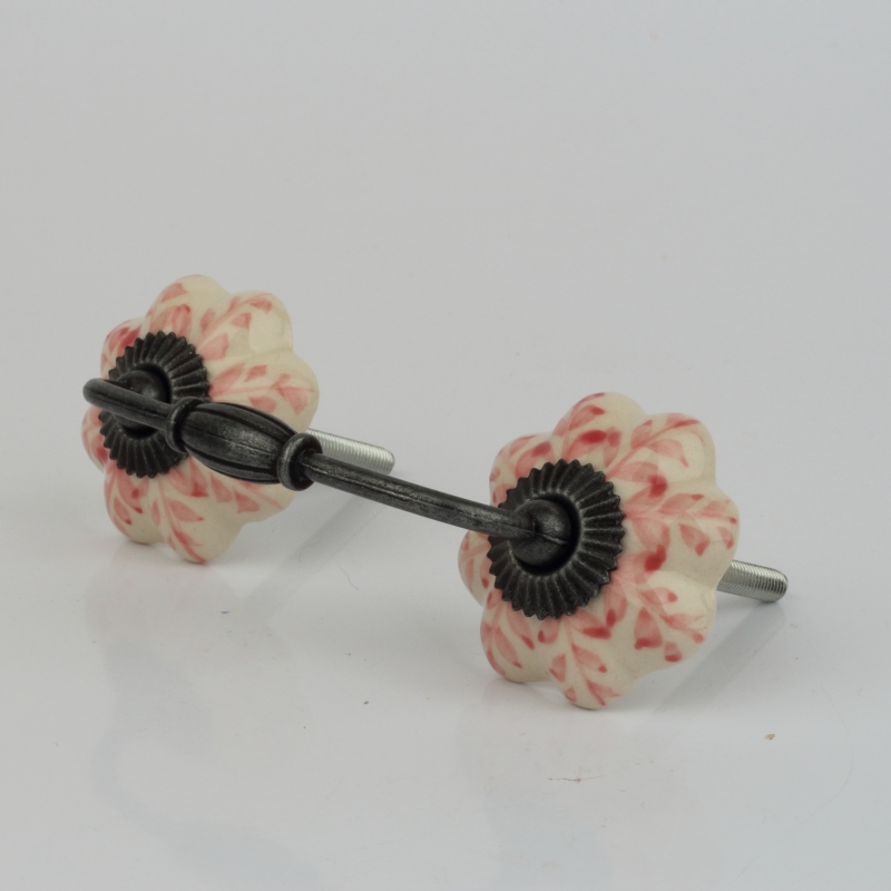 Madlo kovové s keramickými květy 12x4cm