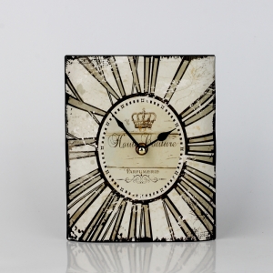 Malé nástěnné hodiny Parfumerie 17,5x21cm