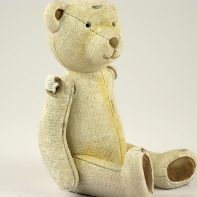 Medvěd retro 10x7x6 cm bílý