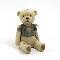 Medvídek Radost se srdíčkem na triku 