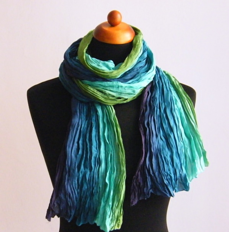 Menší hedvábná šála Modrozelená