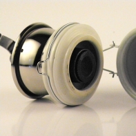 Mlýnek na kávu porcelánový kulatý 1381