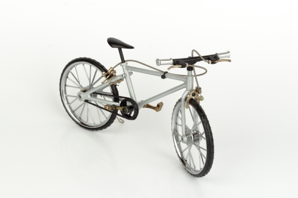 Model kolo stříbrné