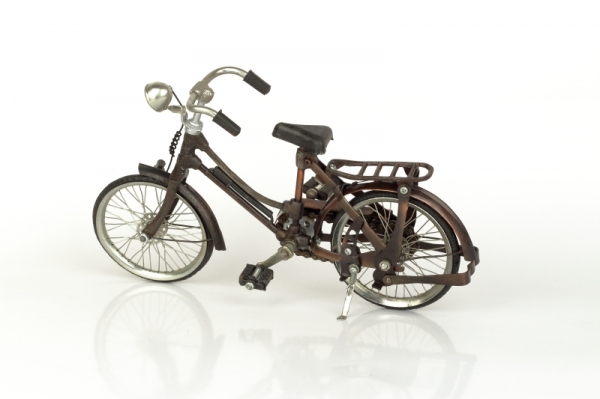 Model kovové kolo 28x17cm